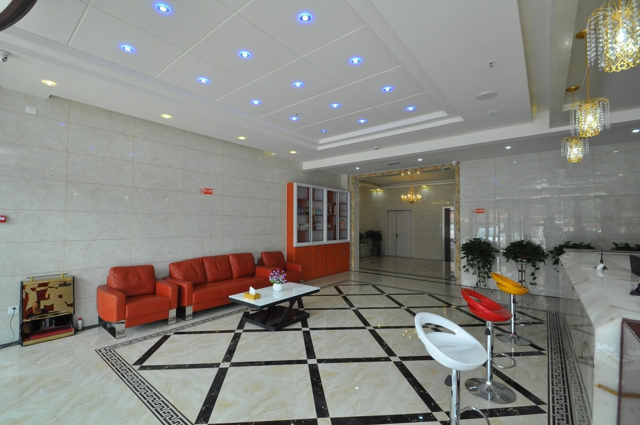 Thank Inn Chain Hotel West Eleven Road Mall Linyi  Exterior photo